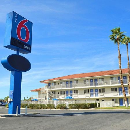 Motel 6-Twentynine Palms, Ca ภายนอก รูปภาพ
